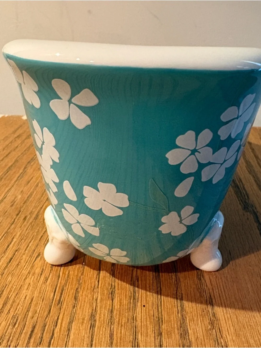 Vintage Bath & Body Works Turquoise Ivory Floral Ceramic Clawfoot Bathtub